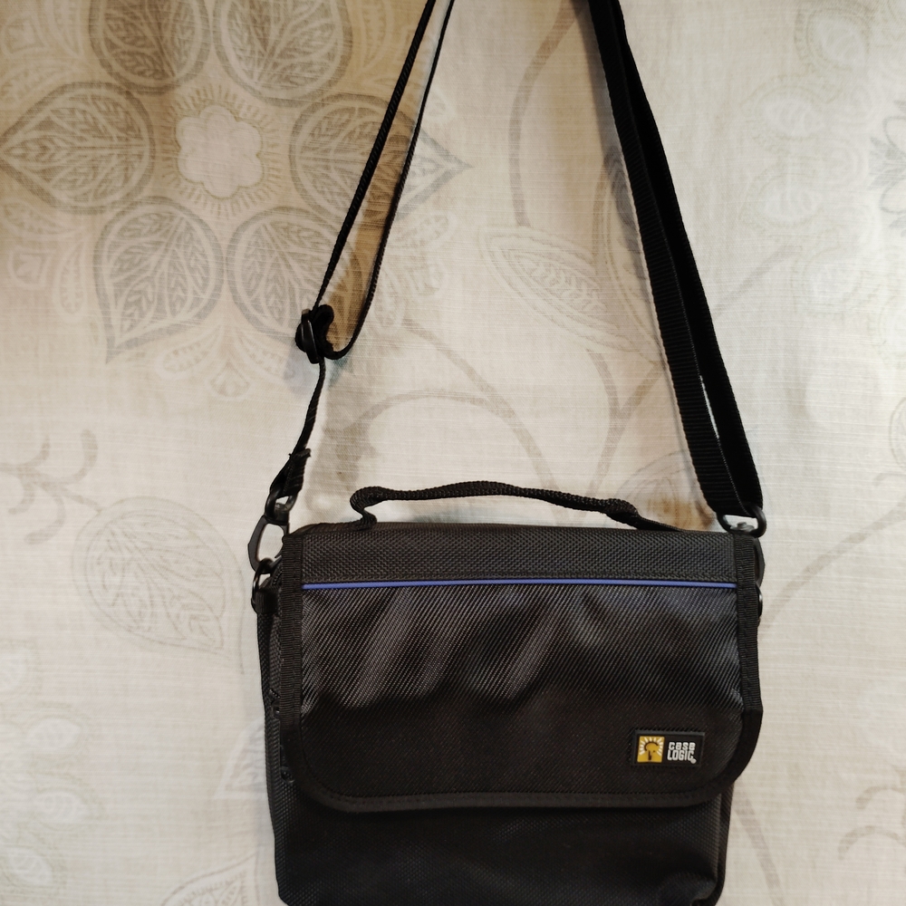 Case Logic Black Crossbody Messenger Bag with Blue Trim